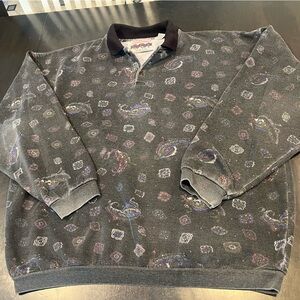 Vintage 90s Van Heusen Black and Gray XL Patterned Collared Sweatshirt